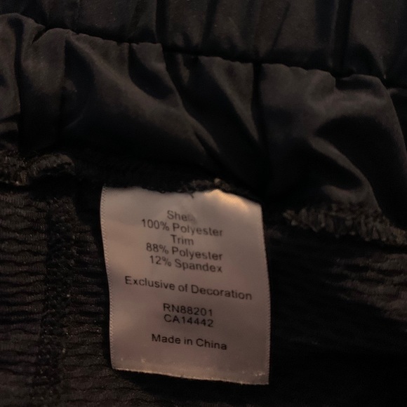 Short - Picture 3 of 3